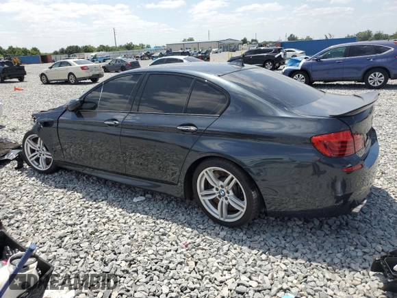 2016 BMW M5 z VIN WBSFV9C58GD595621, wystawiony jako Copart lot #54218185 z przebiegiem Nie podano mil oraz Czysty tytuł • Clean title. Historia ofert i sprzedaży dostępna na DreamBid. Obrazek 2.