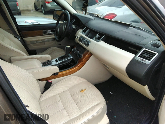 2012 Land Rover Range Rover Sport HSE Lux with VIN SALSK2D41CA746752, listed as a IAAI auction lot 42201185 with 134,228 mi miles and . Bid and sale history available at DreamBid. Image 5.