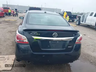 2015 Nissan Altima SV with VIN 1N4AL3AP7FC493701, listed as a IAAI auction lot 41905007 with 65,434 mi miles and . Bid and sale history available at DreamBid. Image 16.