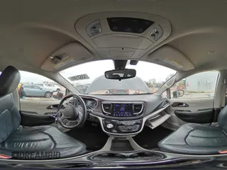 2017 Chrysler Pacifica Touring L with VIN 2C4RC1BG0HR839338, listed as a Copart auction lot 53531095 with 139,580 mi miles and Salvage Title. Bid and sale history available at DreamBid. Image 15.