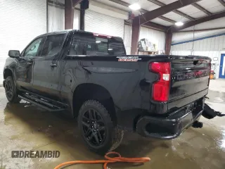2022 Chevrolet Silverado 1500 LT Trail Boss with VIN 3GCUDFED1NG634831, listed as a Copart auction lot 50581235 with 7,105 mi miles and Salvage Title. Bid and sale history available at DreamBid. Image 2.