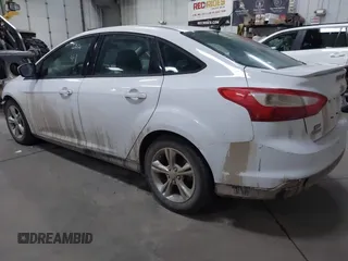 2012 Ford Focus SE с VIN 1FAHP3F2XCL429258, выставлен на аукционе IAAI как лот 41906572 с пробегом 225 451 миль миль и . История ставок и продаж доступна на DreamBid. Изображение 3.