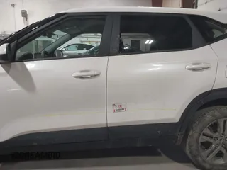 2023 Kia Seltos LX z VIN KNDEPCAAXP7409683, wystawiony jako IAAI lot #42112218 z przebiegiem 39 429 mil mil oraz . Historia ofert i sprzedaży dostępna na DreamBid. Obrazek 6.