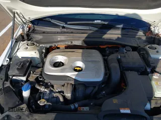 2017 Kia Optima EX with VIN KNAGU4LE8H5017318, listed as a IAAI auction lot 41885802 with 104,797 mi miles and . Bid and sale history available at DreamBid. Image 10.