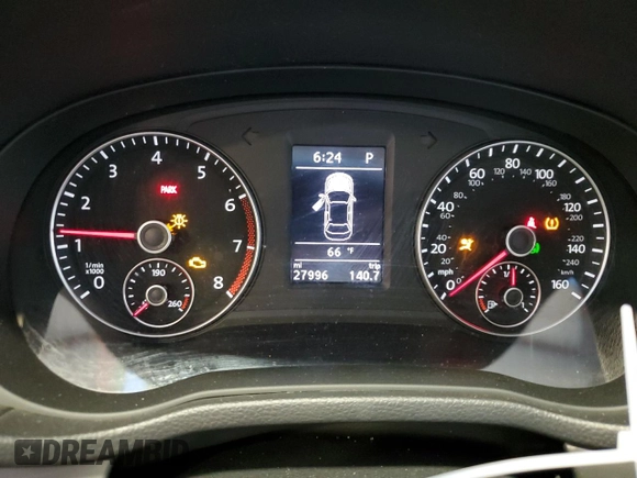 2015 Volkswagen Passat Sport z VIN 1VWBT7A32FC120193, wystawiony jako Copart lot #53448315 z przebiegiem 27 996 mil mil oraz Szkoda całkowita • Salvage title. Historia ofert i sprzedaży dostępna na DreamBid. Obrazek 9.