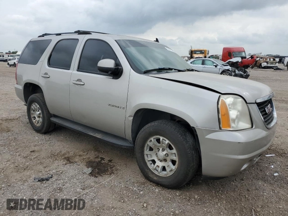 2007 GMC Yukon SLT with VIN 1GKFC13J77R120237, listed as a Copart auction lot 52671005 with 266,648 mi miles and Salvage Title. Bid and sale history available at carsss.com. Image 4.