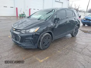 2018 Chevrolet Trax LS with VIN 3GNCJKSB5JL250074, listed as a IAAI auction lot 41727033 with 91,116 mi miles. Bid and sale history available at carsss.com. Image 2.