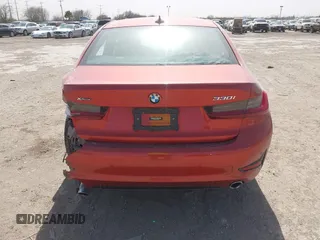 2022 BMW 3 Series 330i xDrive with VIN 3MW5R7J02N8C42866, listed as a IAAI auction lot 41704929 with 45,215 mi miles. Bid and sale history available at carsss.com. Image 16.