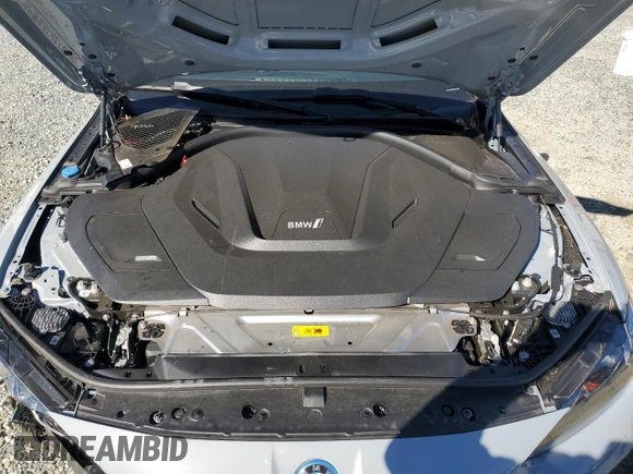 2024 BMW i4 eDrive35 with VIN WBY43AW06RFS25571, listed as a Copart auction lot 47365445 with 13,597 mi miles and Salvage Title. Bid and sale history available at carsss.com. Image 11.