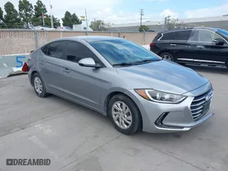 2017 Hyundai Elantra SE with VIN 5NPD74LFXHH058734, listed as a IAAI auction lot 41906044 with 119,461 mi miles. Bid and sale history available at carsss.com. Image 1.