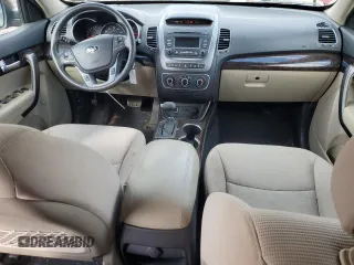 2014 Kia Sorento LX with VIN 5XYKT3A63EG466656, listed as a Copart auction lot 53100805 with 84,067 mi miles and Salvage Title. Bid and sale history available at carsss.com. Image 8.