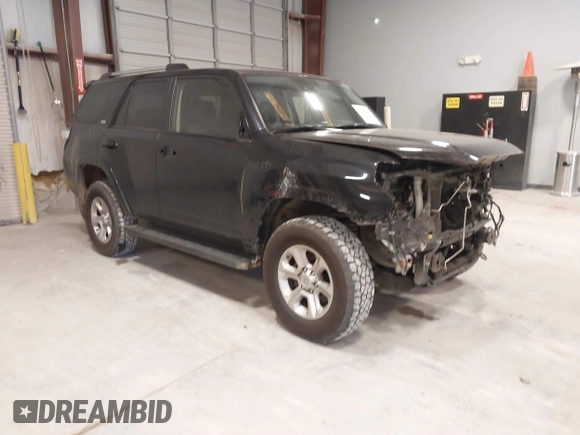 2021 Toyota 4Runner SR5 with VIN JTEMU5JR4M5939432, listed as a IAAI auction lot 41421383 with 102,699 mi miles and . Bid and sale history available at DreamBid. Image 1.