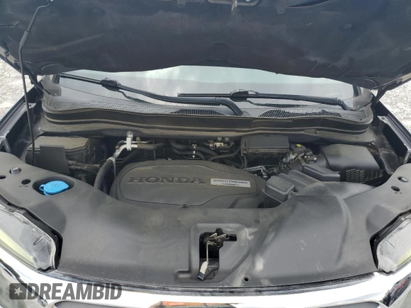 2019 Honda Ridgeline RTL-E with VIN 5FPYK3F77KB005131, listed as a Copart auction lot 60726155 with 81,797 mi miles and Salvage title. Bid and sale history available at DreamBid. Image 11.