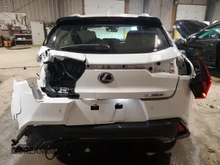 2021 Lexus UX with VIN JTHR9JBH4M2039642, listed as a Copart auction lot 46328815 with 17,251 mi miles and Salvage Title. Bid and sale history available at carsss.com. Image 6.