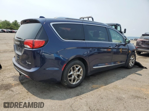 2017 Chrysler Pacifica Limited z VIN 2C4RC1GG8HR514994, wystawiony jako Copart lot #59932635 z przebiegiem 188 512 mil mil oraz Szkoda całkowita • Salvage title. Historia ofert i sprzedaży dostępna na DreamBid. Obrazek 3.
