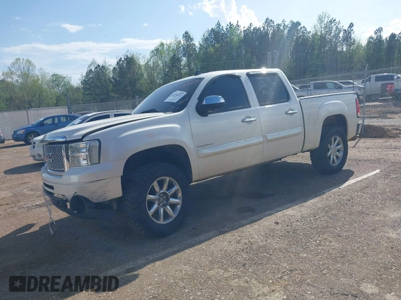 2010 GMC Sierra 1500 Denali z VIN 3GTRKXE26AG222270, wystawiony jako IAAI lot #41974112 z przebiegiem 166 366 mil mil oraz . Historia ofert i sprzedaży dostępna na DreamBid. Obrazek 21.
