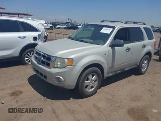 2008 Ford Escape XLT с VIN 1FMCU93138KD30768, выставлен на аукционе IAAI как лот 42464734 с пробегом 120 218 миль миль и . История ставок и продаж доступна на DreamBid. Изображение 2.