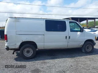 2005 Ford Econoline Cargo with VIN 1FTNE24W55HA43243, listed as a IAAI auction lot 41528626 with 240,685 mi miles and . Bid and sale history available at carsss.com. Image 13.