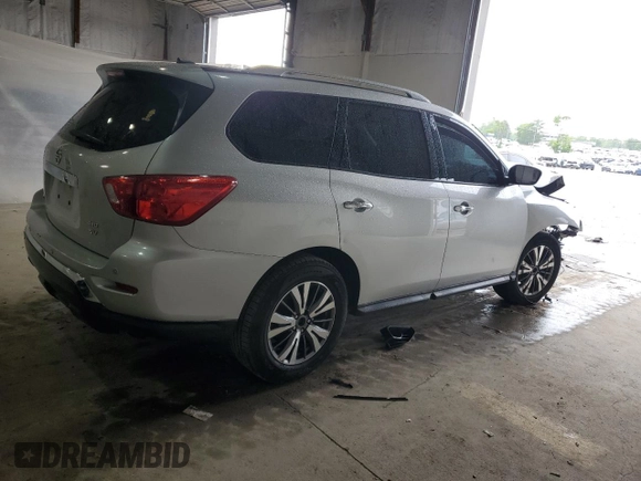 2017 Nissan Pathfinder SV with VIN 5N1DR2MM2HC691117, listed as a Copart auction lot 55679215 with Not provided miles and Salvage title. Bid and sale history available at DreamBid. Image 3.