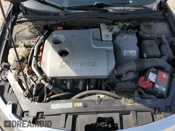 2011 Ford Fusion Hybrid с VIN 3FADP0L37BR131390, выставлен на аукционе Copart как лот 56880435 с пробегом 240 955 миль миль и Чистый • Clean title. История ставок и продаж доступна на DreamBid. Изображение 11.