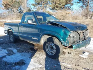 1998 GMC Sonoma z VIN 1GTCS1441WK516519, wystawiony jako IAAI lot #41368288 z przebiegiem 114 986 mil mil oraz . Historia ofert i sprzedaży dostępna na DreamBid. Obrazek 1.