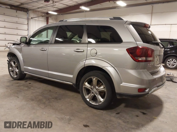 2016 Dodge Journey Crossroad Plus with VIN 3C4PDDGG7GT180054, listed as a IAAI auction lot 42255291 with 171,142 mi miles and . Bid and sale history available at DreamBid. Image 3.