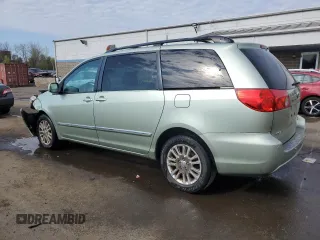 2010 Toyota Sienna XLE z VIN 5TDDK4CC9AS032923, wystawiony jako Copart lot #54231845 z przebiegiem 136 860 mil mil oraz Szkoda całkowita • Salvage title. Historia ofert i sprzedaży dostępna na DreamBid. Obrazek 2.
