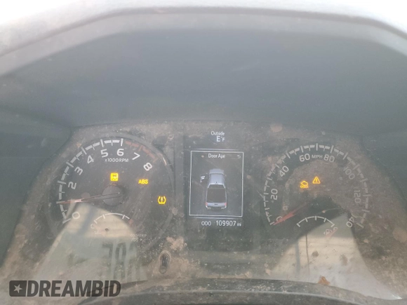 2019 Toyota Tacoma SR z VIN 3TMCZ5AN2KM221349, wystawiony jako Copart lot #60332685 z przebiegiem 109 907 mil mil oraz Szkoda całkowita • Salvage title. Historia ofert i sprzedaży dostępna na DreamBid. Obrazek 9.