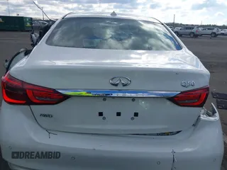2021 Infiniti Q50 Luxe z VIN JN1EV7BR9MM754818, wystawiony jako IAAI lot #41687198 z przebiegiem 15 985 mil mil oraz . Historia ofert i sprzedaży dostępna na DreamBid. Obrazek 16.