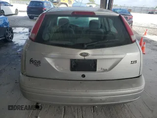 2004 Ford Focus ZX5 z VIN 3FAFP37394R122388, wystawiony jako Copart lot #45163225 z przebiegiem 259 554 mil mil oraz Czysty tytuł • Clean title. Historia ofert i sprzedaży dostępna na DreamBid. Obrazek 6.
