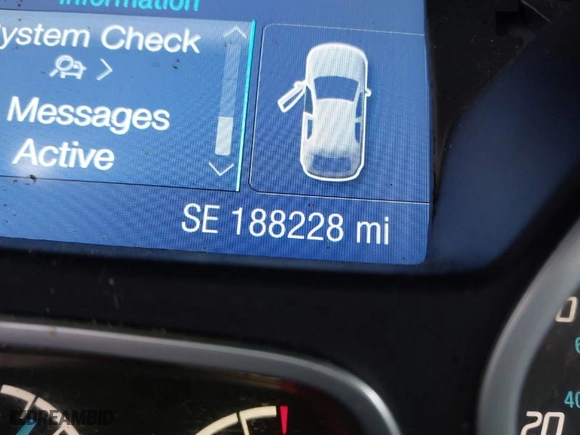 2014 Ford Focus SE with VIN 1FADP3F2XEL293022, listed as a IAAI auction lot 40737196 with 188,228 mi miles. Bid and sale history available at carsss.com. Image 7.