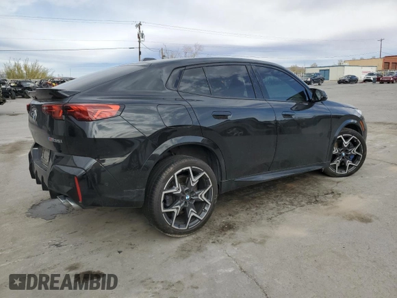 2024 BMW X2 M35i with VIN WBX83GM01R5Y59484, listed as a Copart auction lot 82600274 with 7,883 mi miles and Clean Title. Bid and sale history available at carsss.com. Image 3.