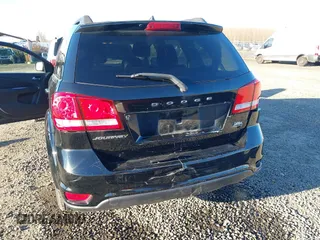 2019 Dodge Journey SE with VIN 3C4PDCBB5KT841465, listed as a IAAI auction lot 41558770 with 84,090 mi miles and . Bid and sale history available at DreamBid. Image 6.