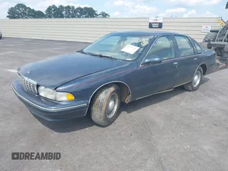 1996 Chevrolet Caprice 1SA Special Value z VIN 1G1BL52W6TR174680, wystawiony jako IAAI lot #42157291 z przebiegiem Nie podano mil oraz . Historia ofert i sprzedaży dostępna na DreamBid. Obrazek 2.