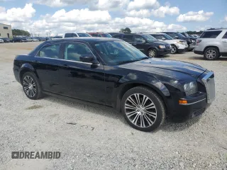 2010 Chrysler 300 with VIN 2C3CA2CV0AH279920, listed as a Copart auction lot 54479305 with 113,219 mi miles and Clean Title. Bid and sale history available at carsss.com. Image 4.