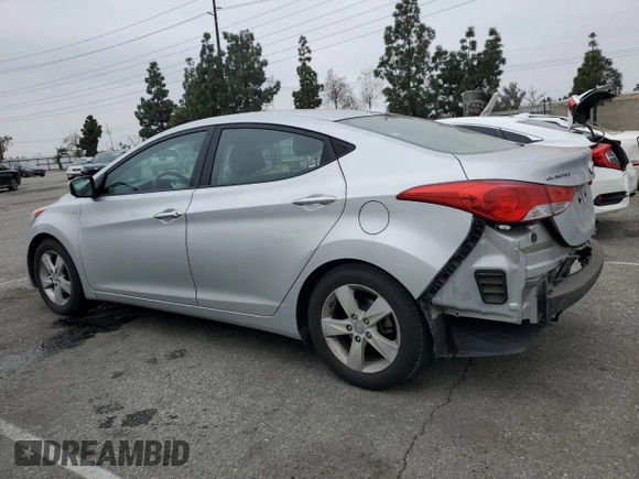 2013 Hyundai Elantra GLS z VIN KMHDH4AE0DU019346, wystawiony jako Copart lot #50828415 z przebiegiem 121 897 mil mil oraz Szkoda całkowita • Salvage title. Historia ofert i sprzedaży dostępna na DreamBid. Obrazek 2.