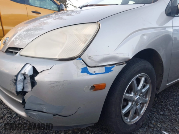 2003 Toyota Prius with VIN JT2BK18U730080829, listed as a IAAI auction lot 41359631 with 129,155 mi miles. Bid and sale history available at carsss.com. Image 6.