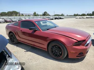 2014 Ford Mustang V6 with VIN 1ZVBP8AM5E5217295, listed as a Copart auction lot 61472765 with 141,580 mi miles and Salvage title. Bid and sale history available at DreamBid. Image 4.