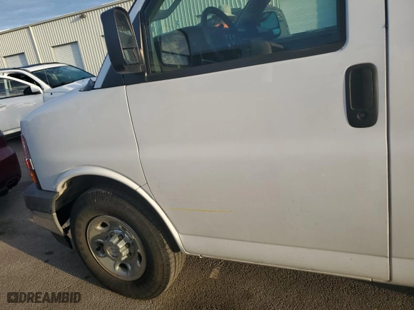 2017 Chevrolet Express Passenger LT with VIN 1GAZGPFG8H1255767, listed as a Copart auction lot 74813274 with 0 mi miles and Non Repairable. Bid and sale history available at carsss.com. Image 13.