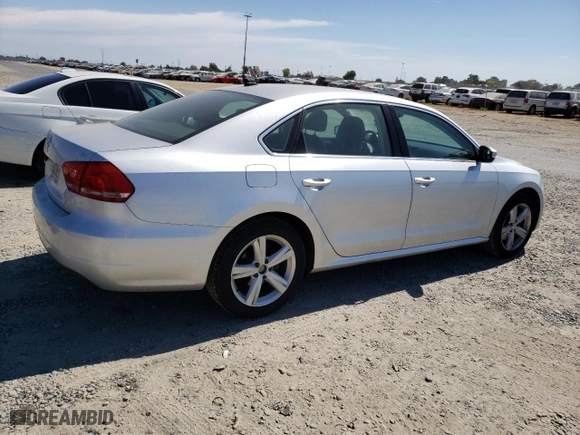 2013 Volkswagen Passat SE with VIN 1VWBP7A36DC043717, listed as a Copart auction lot 71686624 with 245,021 mi miles and Clean Title. Bid and sale history available at carsss.com. Image 3.