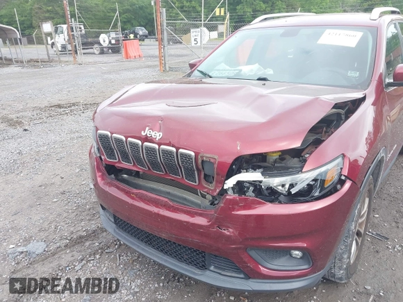 2019 Jeep Cherokee Latitude Plus with VIN 1C4PJMLB3KD195412, listed as a IAAI auction lot 42117860 with 177,178 mi miles. Bid and sale history available at carsss.com. Image 6.
