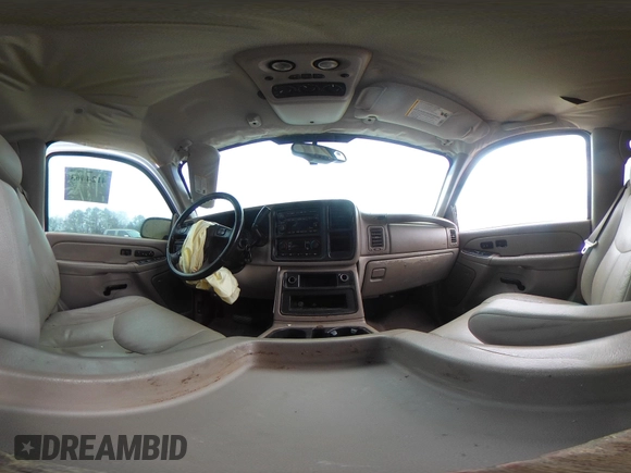 2004 Chevrolet Suburban LS with VIN 1GNEC16Z54J207144, listed as a IAAI auction lot 41244963 with 246,498 mi miles. Bid and sale history available at carsss.com. Image 18.