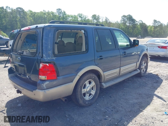 2006 Ford Expedition Eddie Bauer with VIN 1FMFU175X6LA88175, listed as a IAAI auction lot 42259682 with 225,003 mi miles and . Bid and sale history available at DreamBid. Image 4.