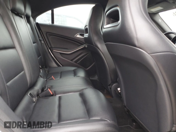2014 Mercedes-Benz CLA 250 с VIN WDDSJ4EB2EN126142, выставлен на аукционе Copart как лот 83414104 с пробегом 123 984 миль миль и Чистый • Clean title. История ставок и продаж доступна на DreamBid. Изображение 10.