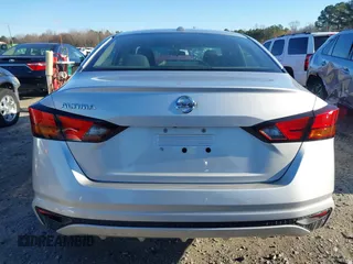 2020 Nissan Altima 2.5 S with VIN 1N4BL4BVXLC134054, listed as a IAAI auction lot 41812084 with 126,059 mi miles. Bid and sale history available at carsss.com. Image 16.