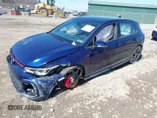 2024 Volkswagen GTI Autobahn с VIN WVWVA7CDXRW148094, выставлен на аукционе IAAI как лот 41918984 с пробегом 9 313 миль миль и . История ставок и продаж доступна на DreamBid. Изображение 18.