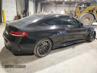 2019 Mercedes-Benz C 63 S AMG z VIN WDDWJ8HB7KF868420, wystawiony jako Copart lot #68820483 z przebiegiem 29 520 mil mil oraz . Historia ofert i sprzedaży dostępna na DreamBid. Obrazek 3.