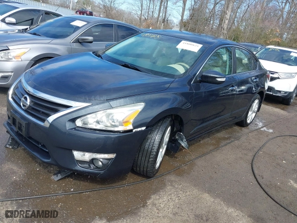 2015 Nissan Altima 2.5 S with VIN 1N4AL3AP0FC950106, listed as a IAAI auction lot 41800825 with 97,077 mi miles. Bid and sale history available at carsss.com. Image 17.