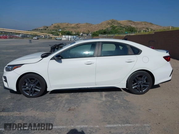 2020 Kia Forte GT-Line with VIN 3KPF34AD1LE260672, listed as a IAAI auction lot 39477221 with 54,542 mi miles. Bid and sale history available at carsss.com. Image 14.