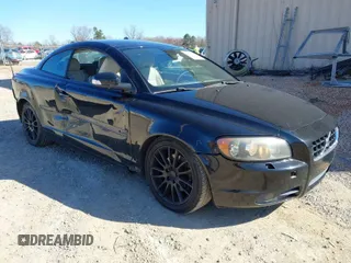 2008 Volvo C70 with VIN YV1MC67218J040560, listed as a IAAI auction lot 41705166 with 216,752 mi miles. Bid and sale history available at carsss.com. Image 1.